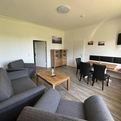 Fh9wohnzimmer03 Gross